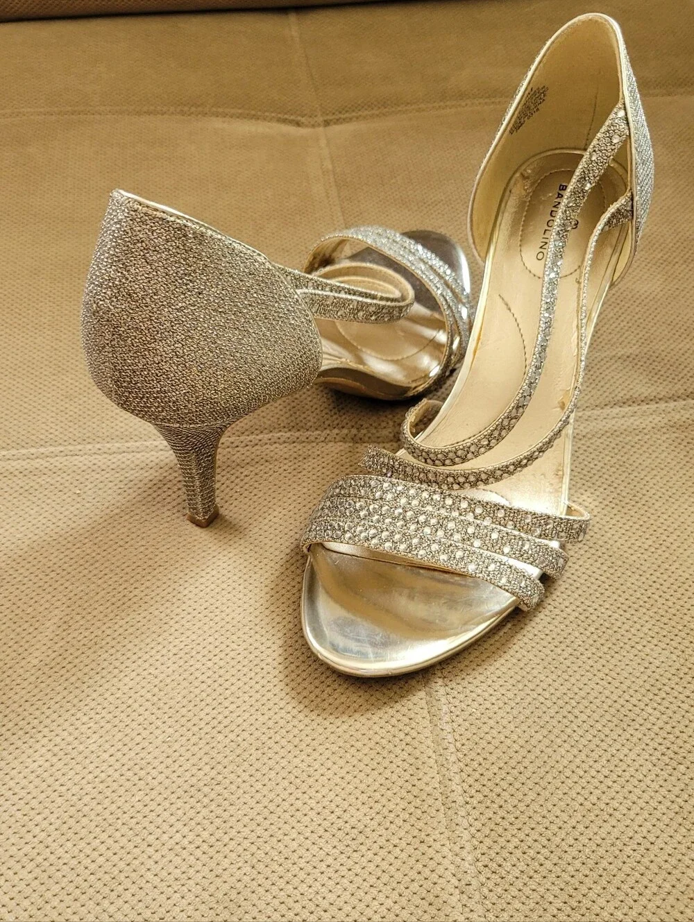Cinderella's Magic Shoes Rhinestones & Silver Sparkles Are Impressive Size 9